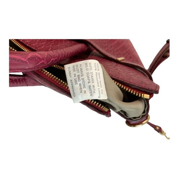 GUNAS NEW YORK Women's HERMIT Burgundy Vegan Leather Double handle Handbag. - Picture 9 of 13